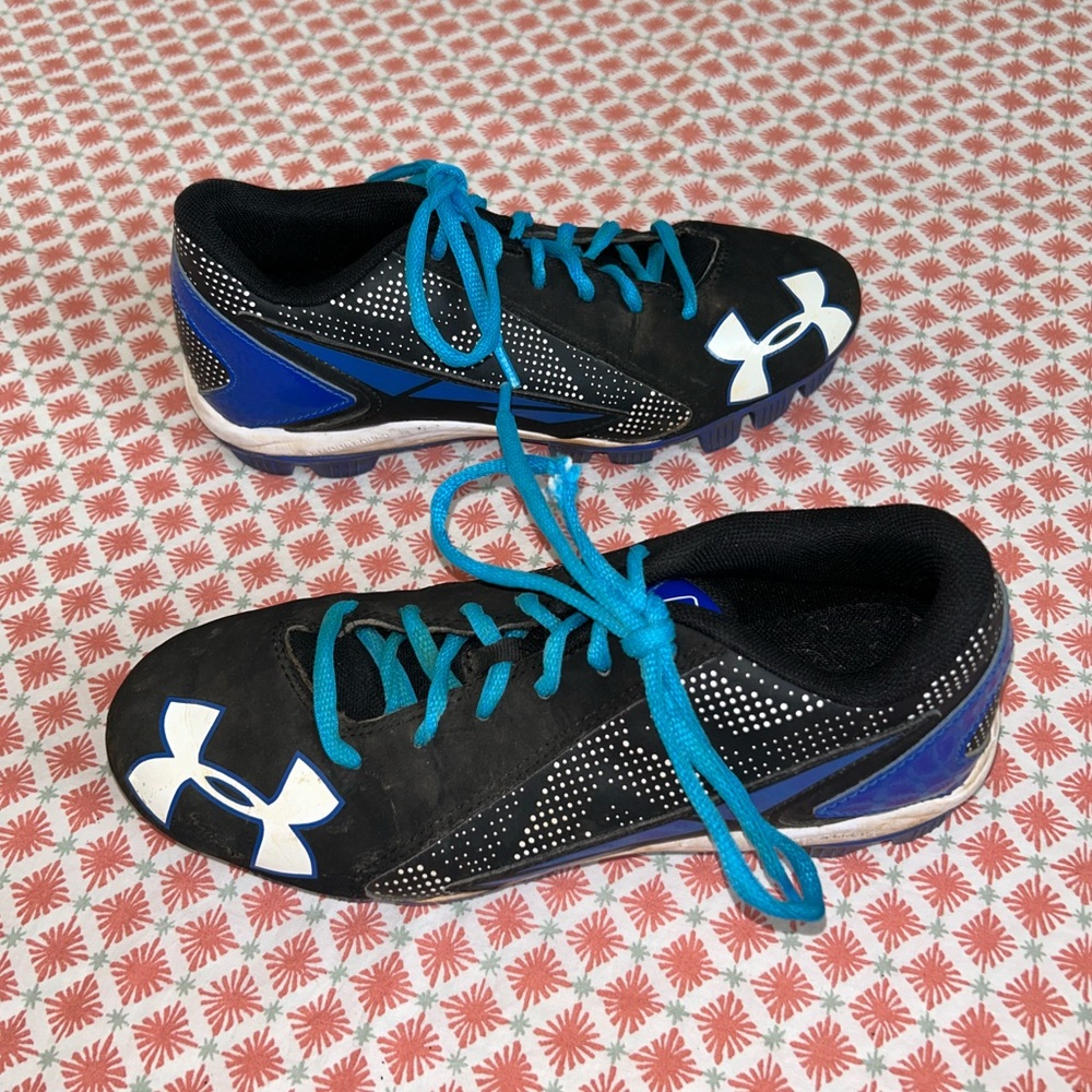 Under Armour black and blue soccer cleats youth size 3.5 - Picture 6 of 12